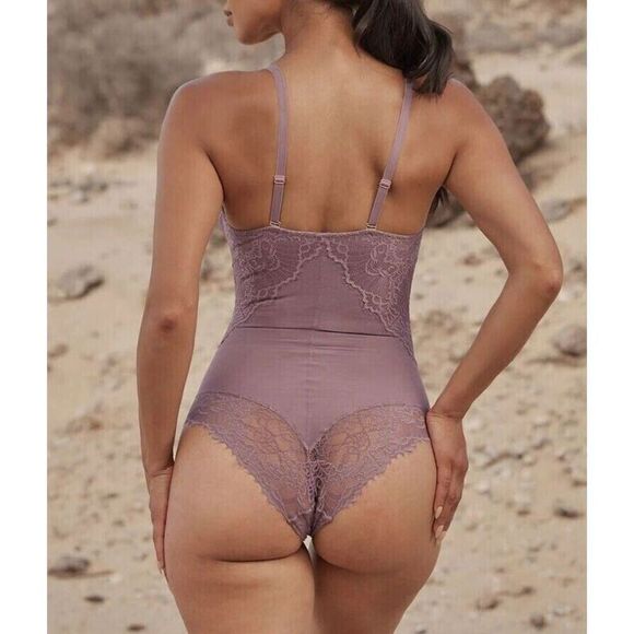 Pinsy Women's Sz 2X Lilac Smoothing Lace Shapesuit Shapewear Bodysuit - Picture 4 of 4